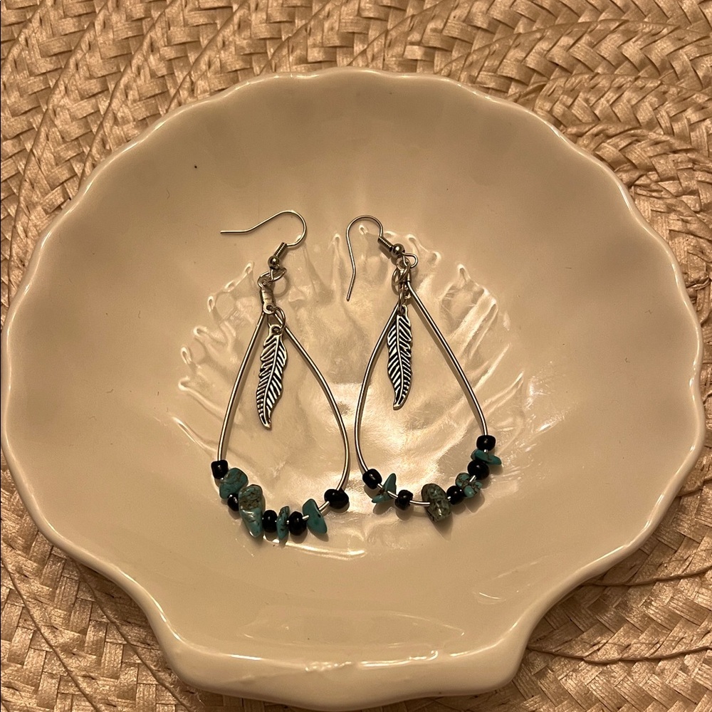 Silver and Black Earrings with Leaf Detail